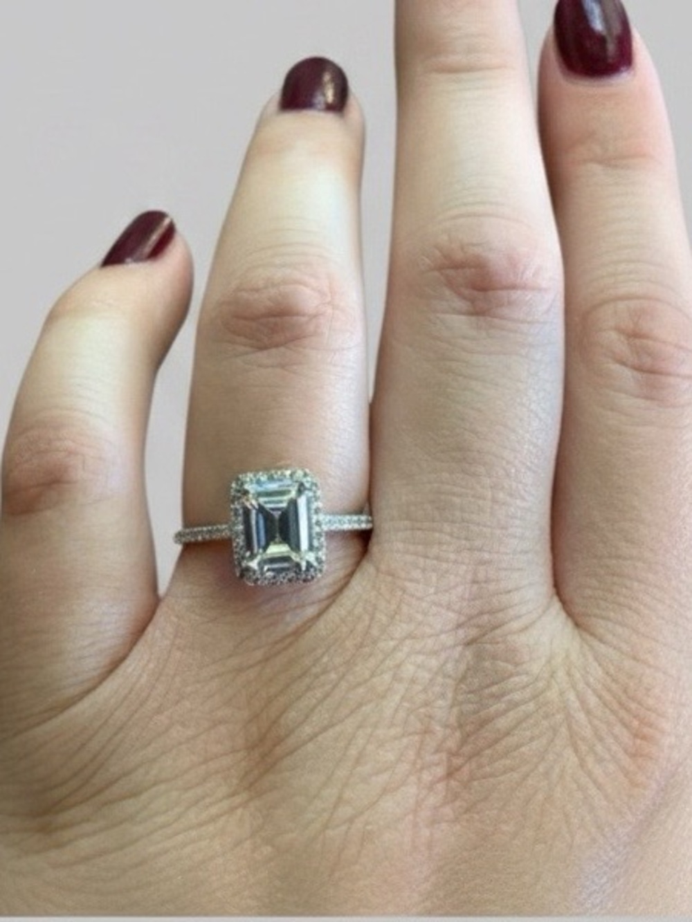 Sterling Silver Diamond Ring - Picture 5 of 10